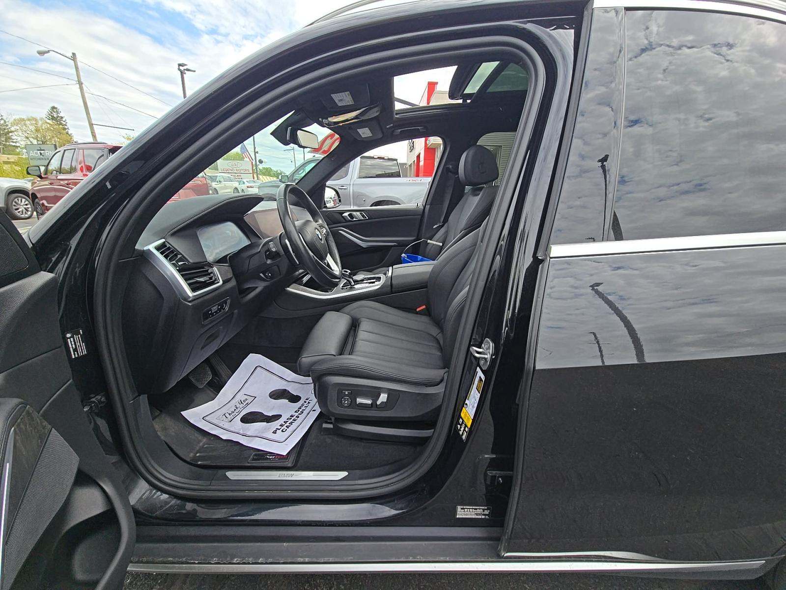 2022 BMW X5 xDrive40i AWD