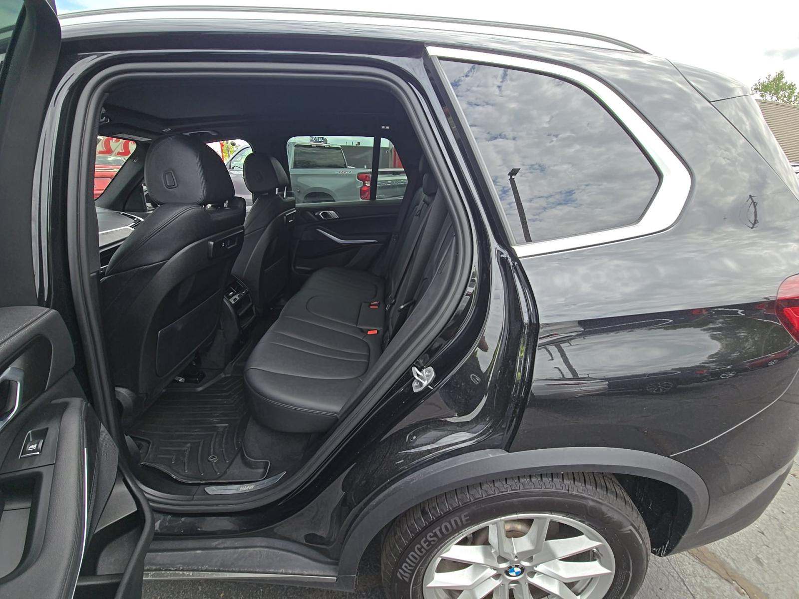 2022 BMW X5 xDrive40i AWD