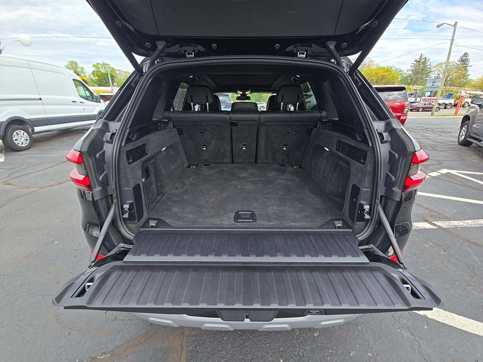 2022 BMW X5 xDrive40i AWD