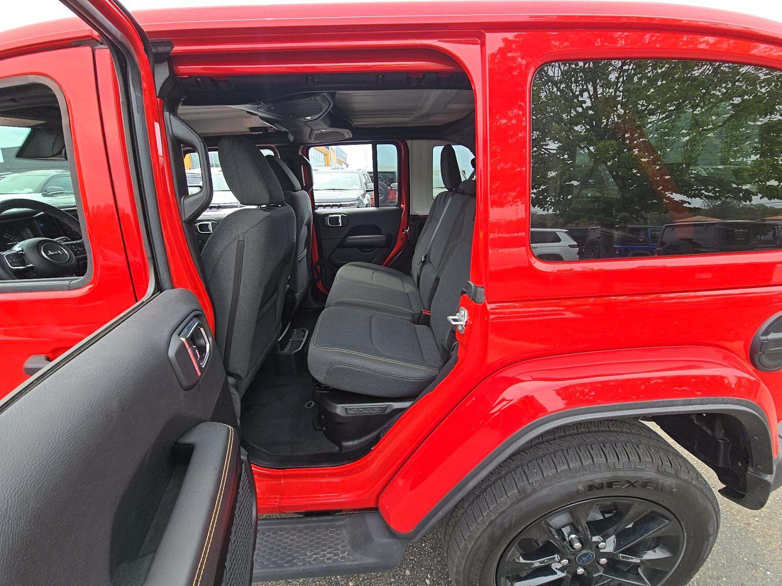 2025 Jeep Wrangler 4xe Sahara AWD