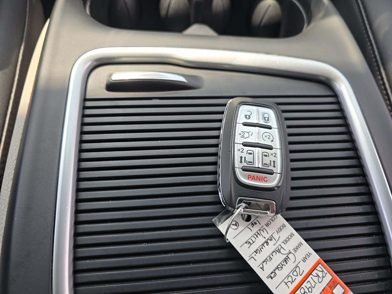 2024 Chrysler Pacifica Touring L FWD