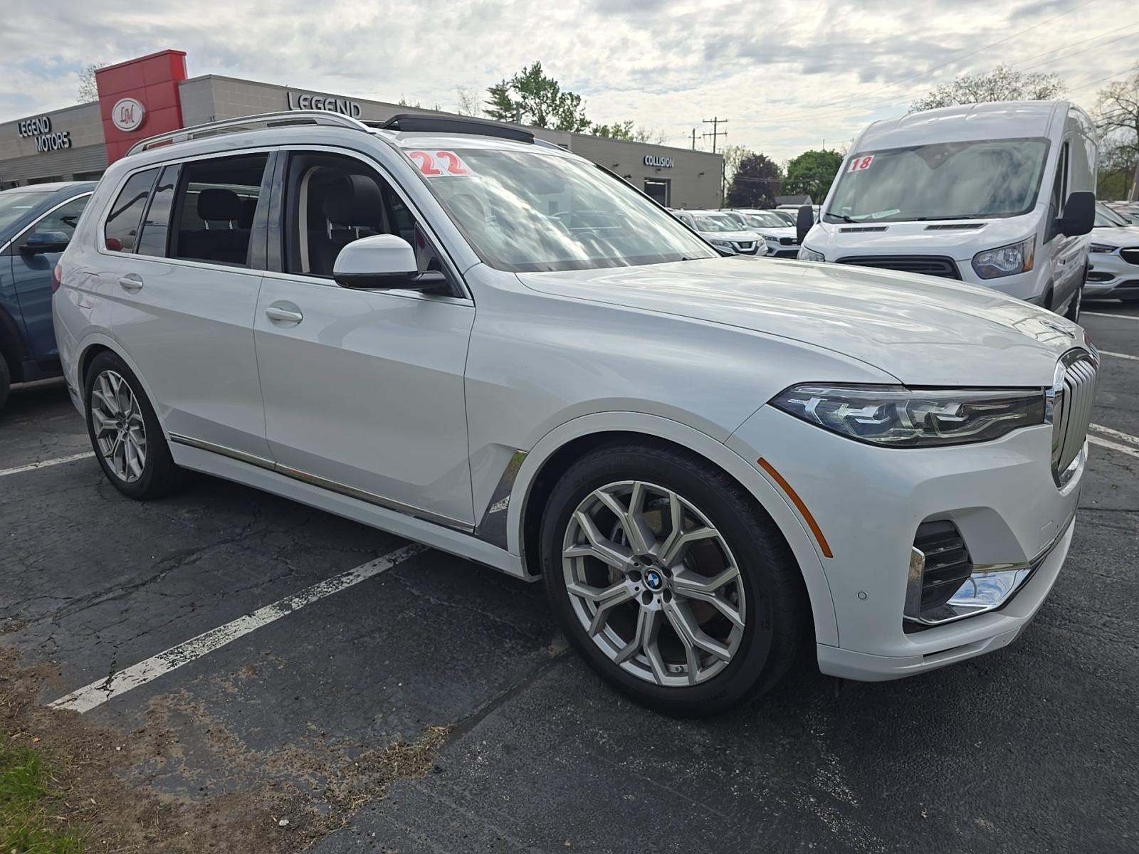 2022 BMW X7 xDrive40i AWD