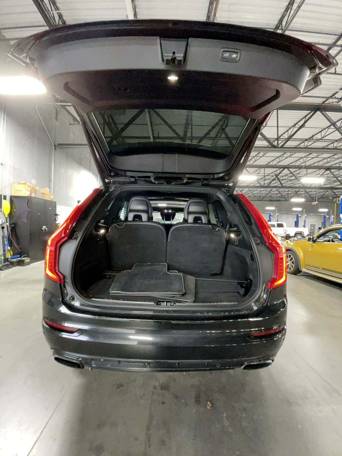 2016 Volvo XC90 T6 R-Design AWD