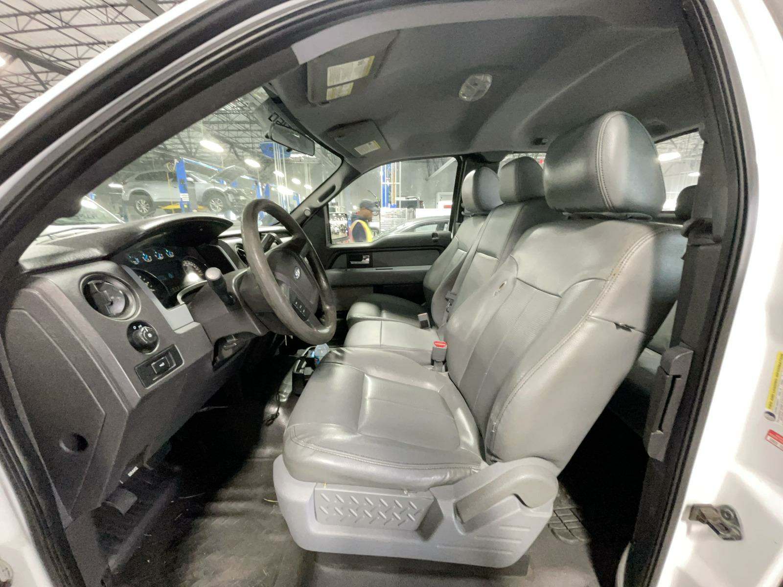 2013 Ford F-150 XL RWD