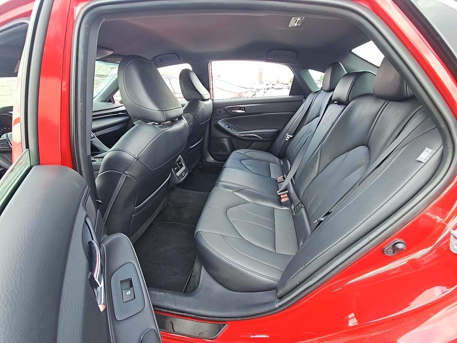 2022 Toyota Avalon XLE FWD