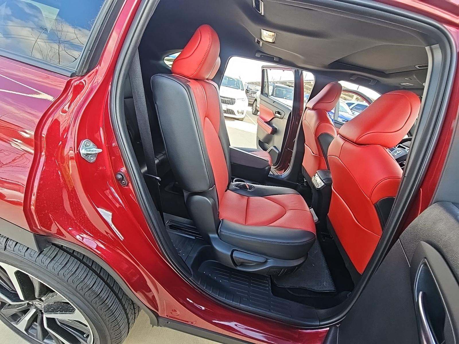 2022 Toyota Highlander XSE FWD