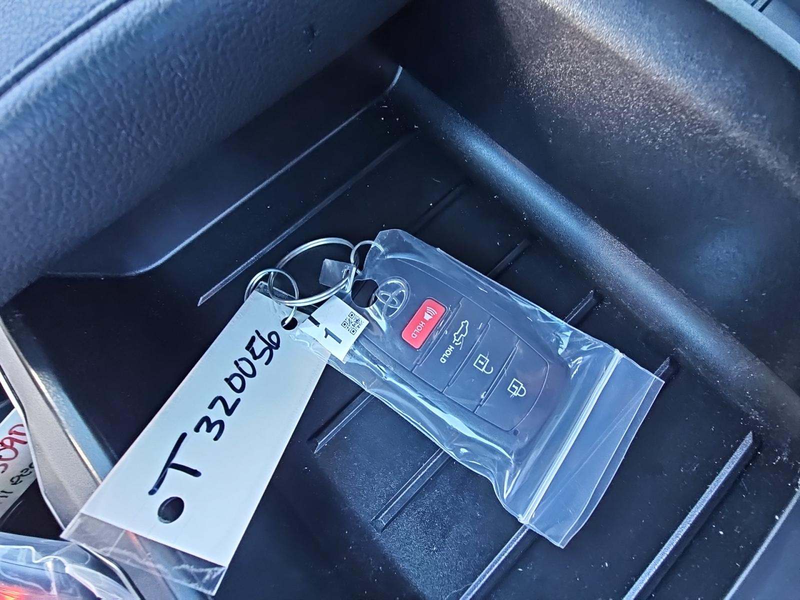 2025 Toyota Tundra SR5 AWD