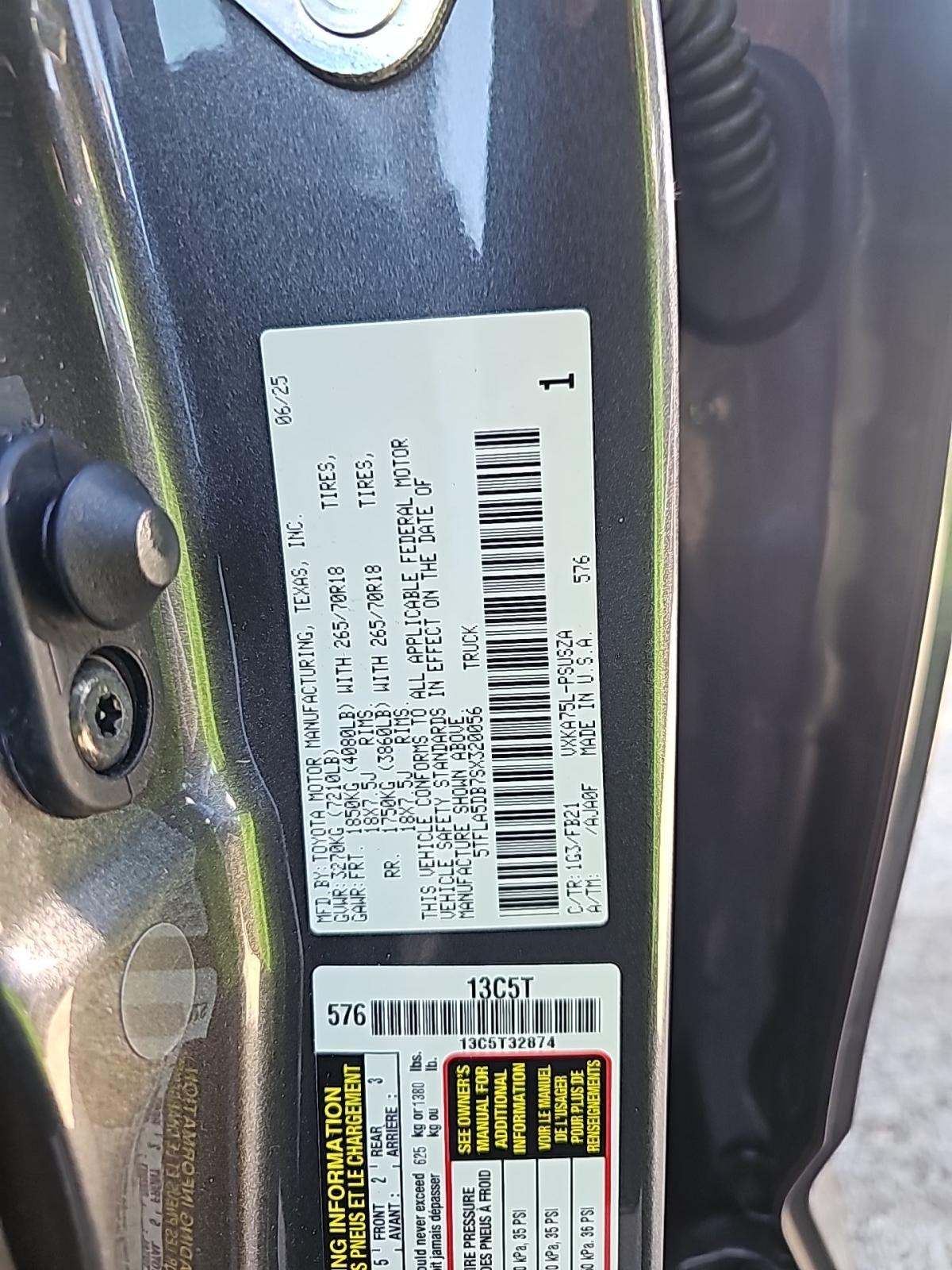 2025 Toyota Tundra SR5 AWD