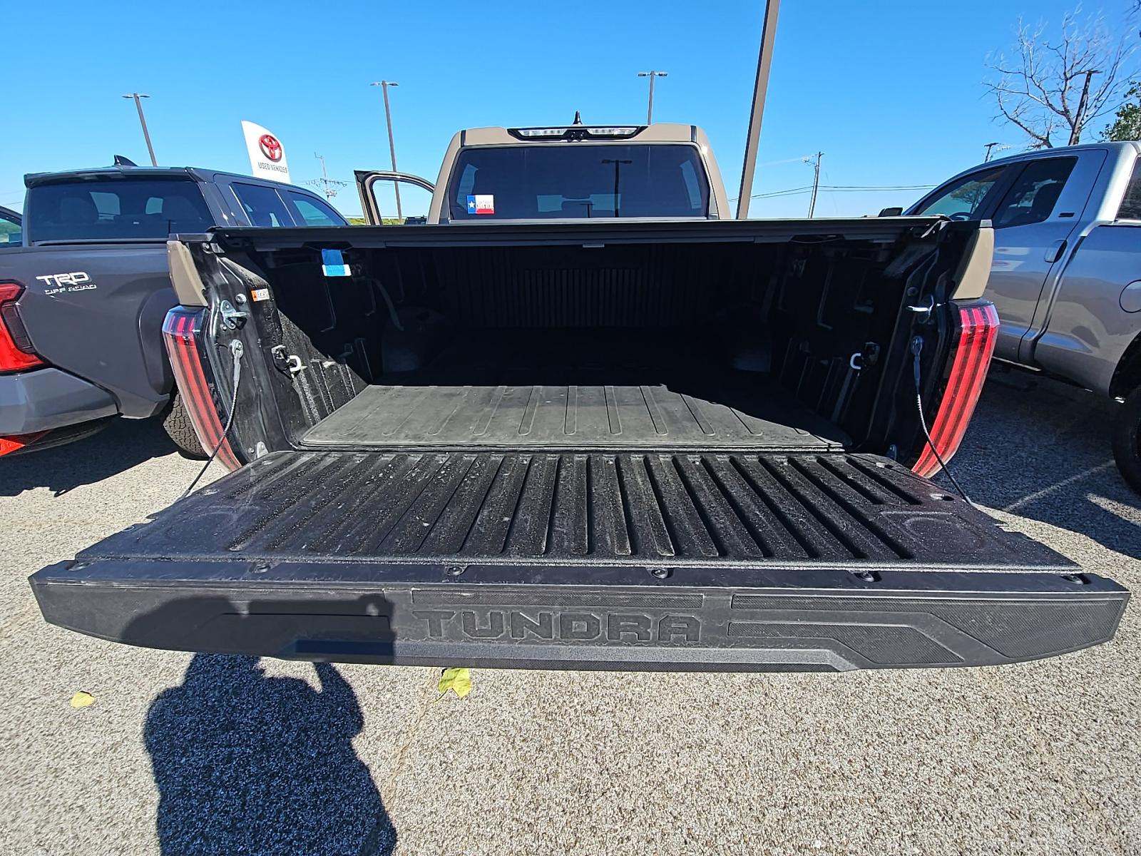2025 Toyota Tundra Hybrid TRD Pro AWD