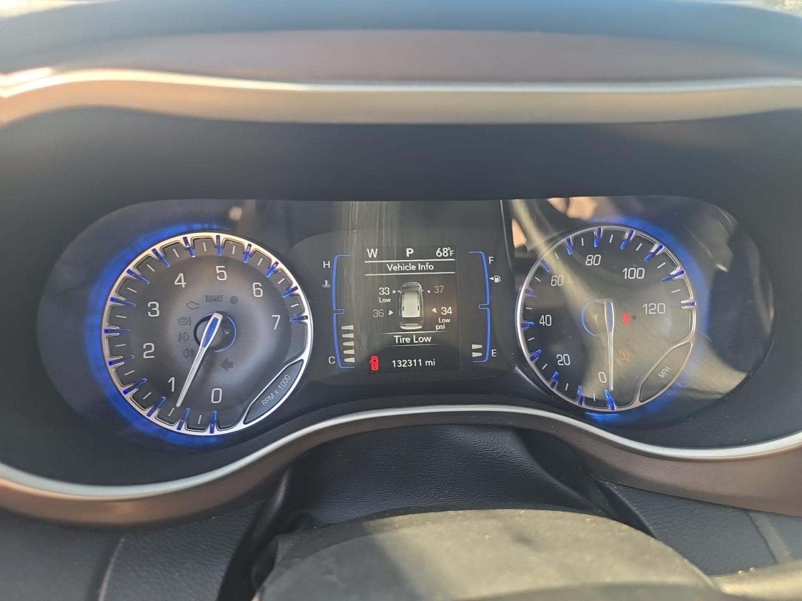 CHRYSLER VOYAGER - 9