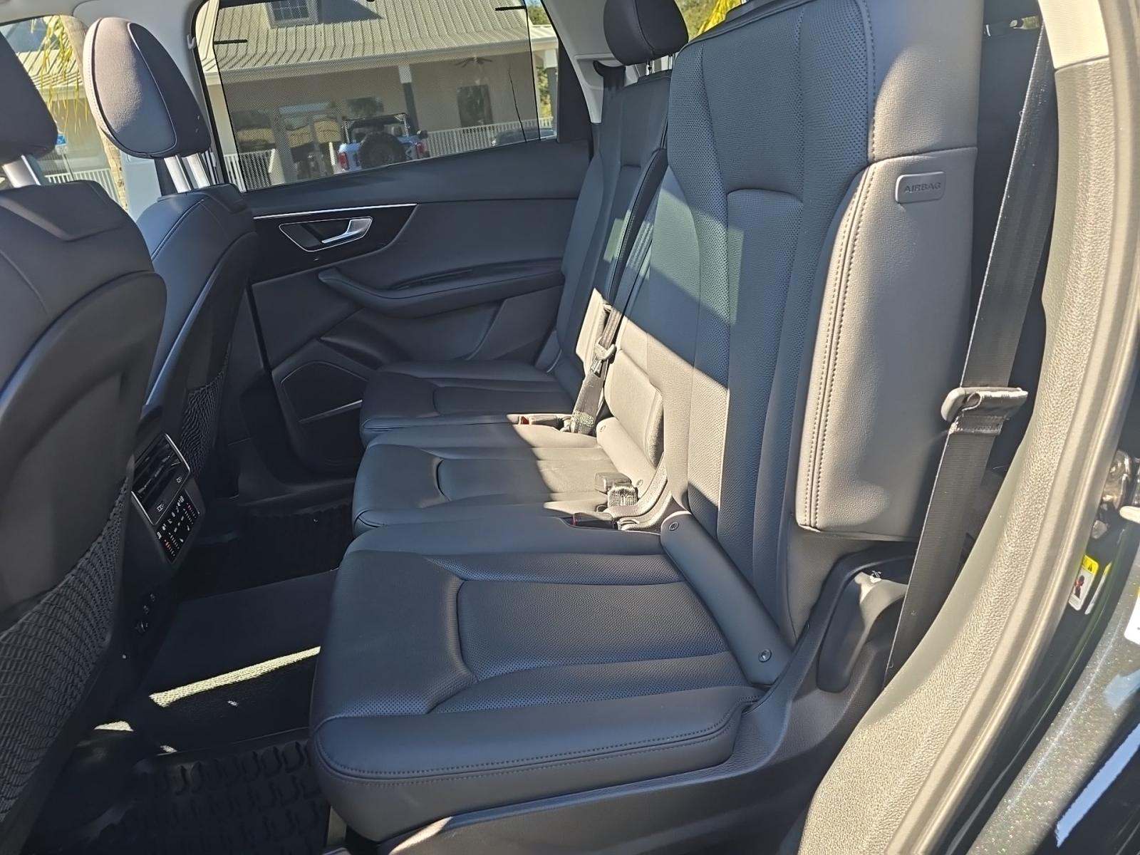 2023 Audi Q7 Premium Plus AWD