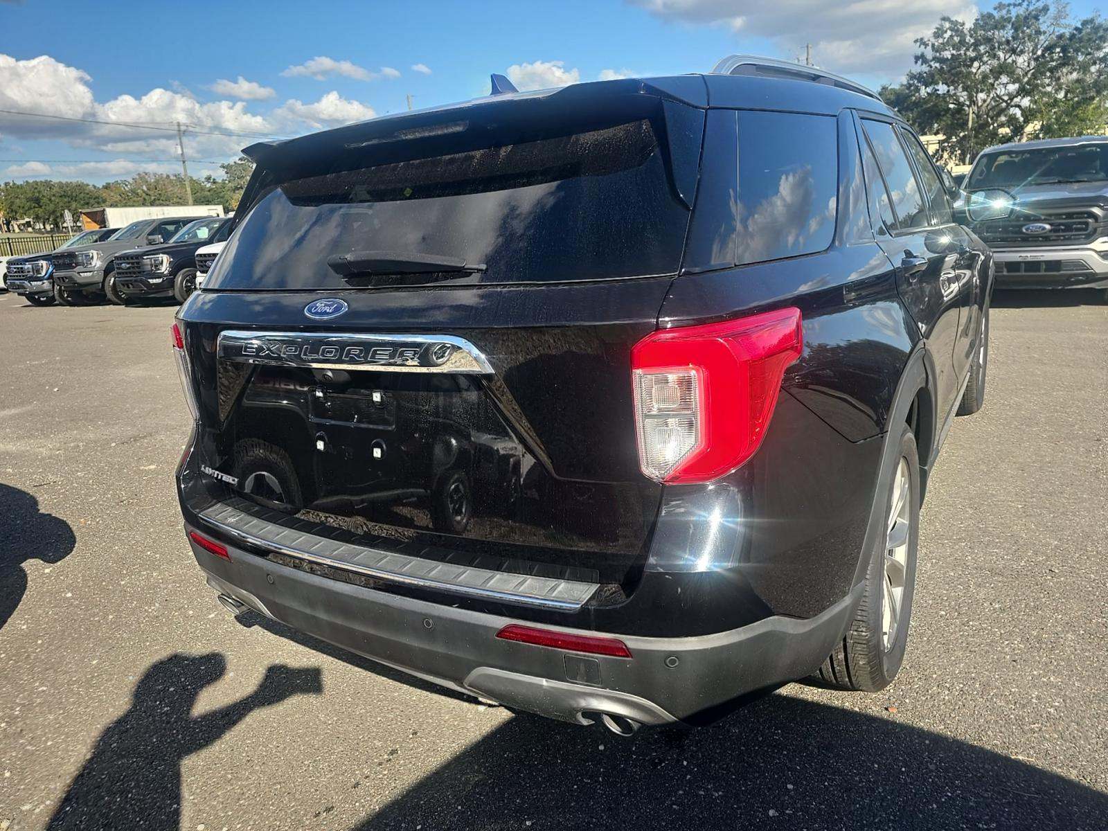 2023 Ford Explorer Limited RWD