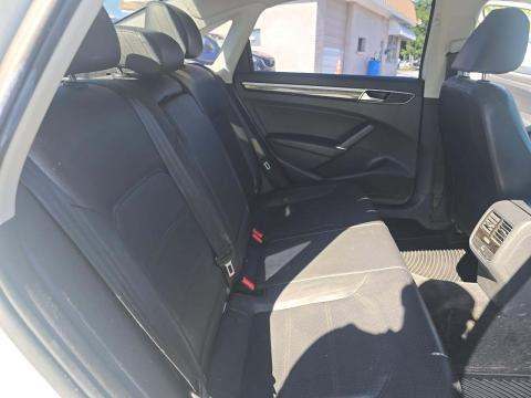 2018 Volkswagen Passat 2.0T SE FWD