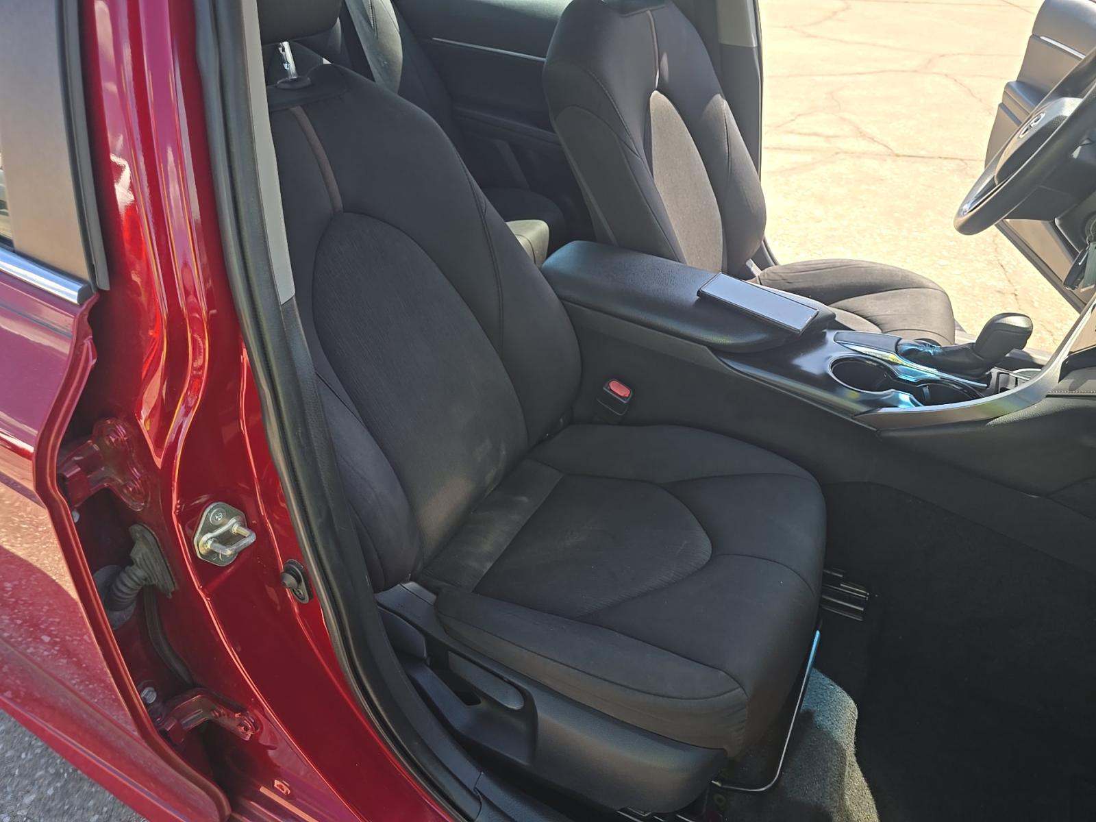 2019 Toyota Camry LE FWD