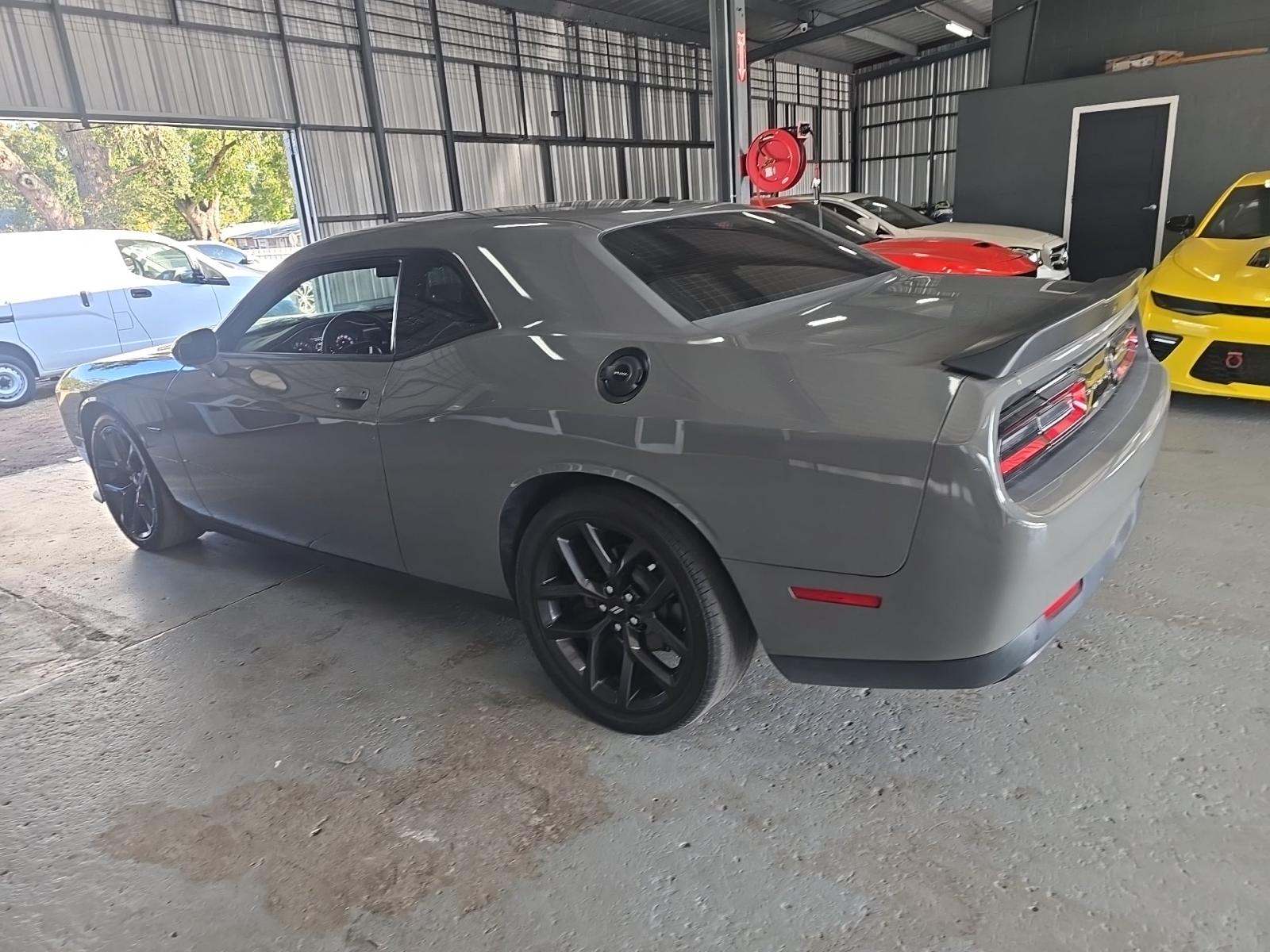 2019 Dodge Challenger R/T RWD