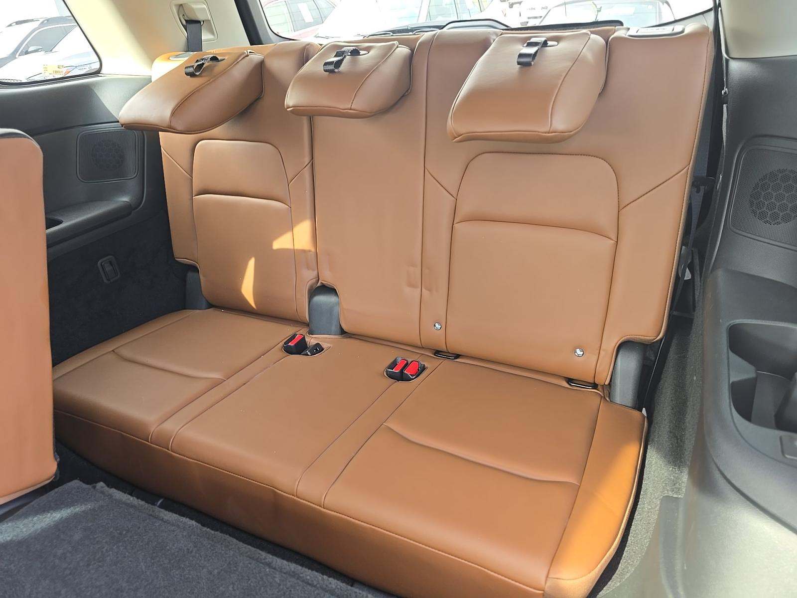 2023 Nissan Pathfinder Platinum AWD