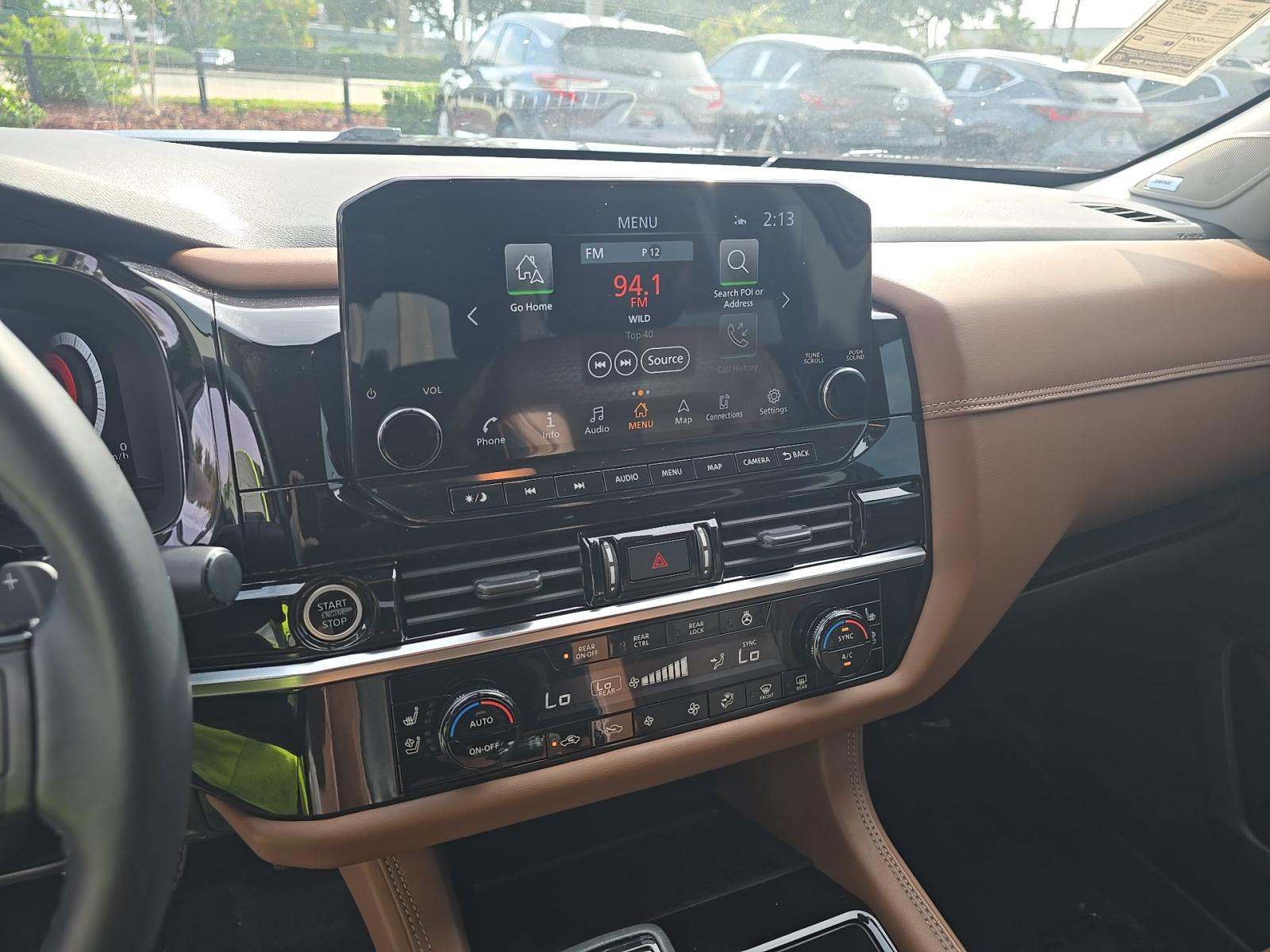 2023 Nissan Pathfinder Platinum AWD