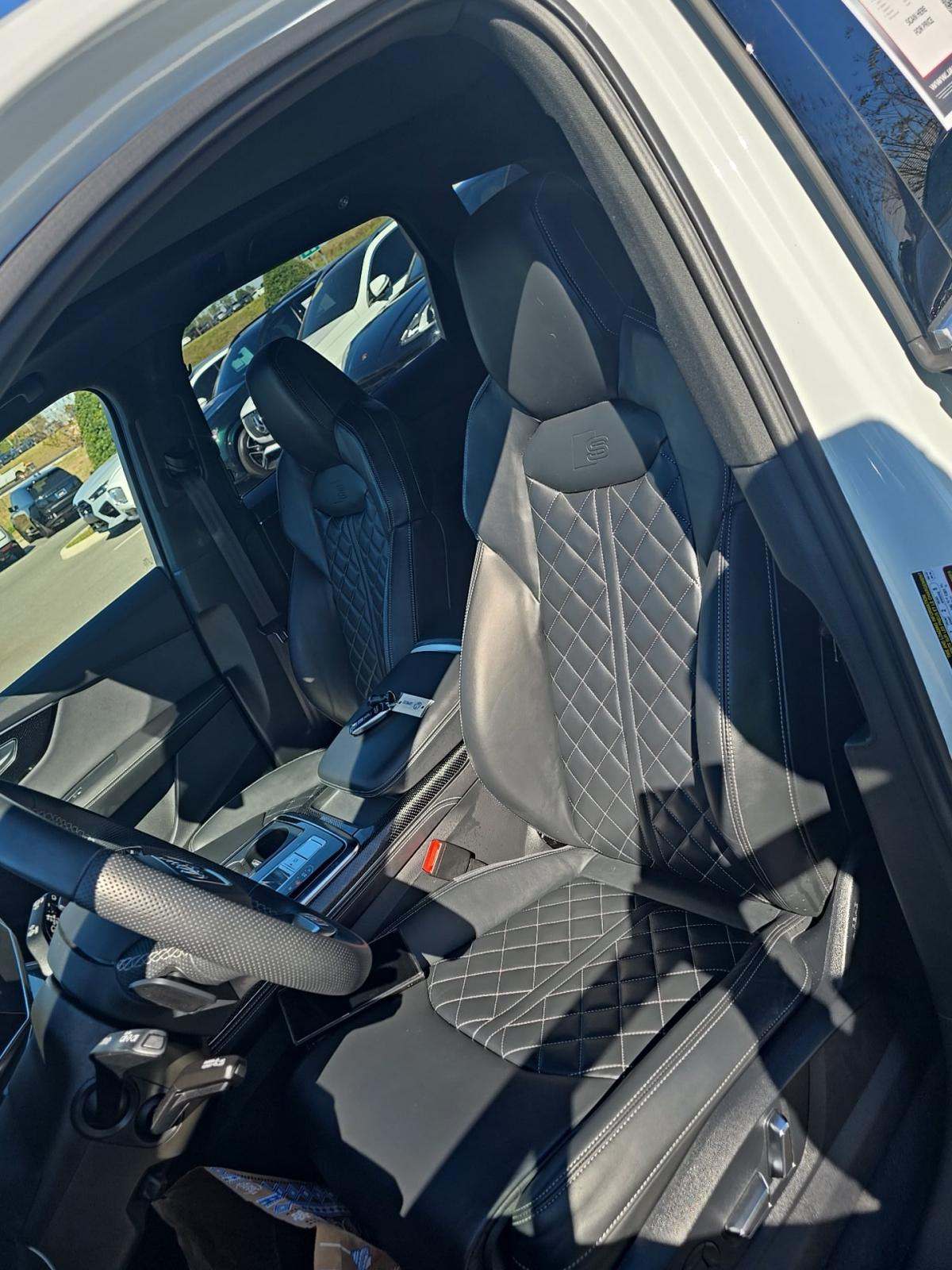 2023 Audi SQ7 Premium Plus AWD