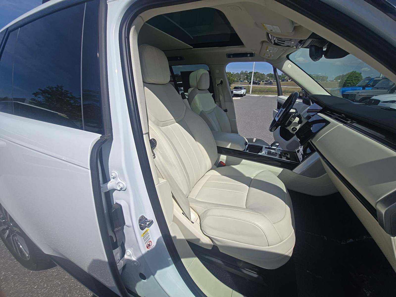 2024 Land Rover Range Rover SE AWD