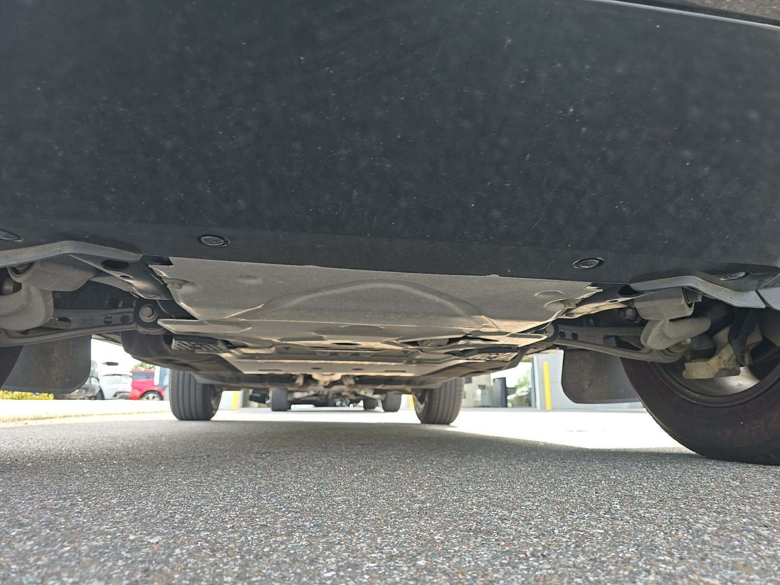 2022 Land Rover Defender 110 X-Dynamic SE AWD