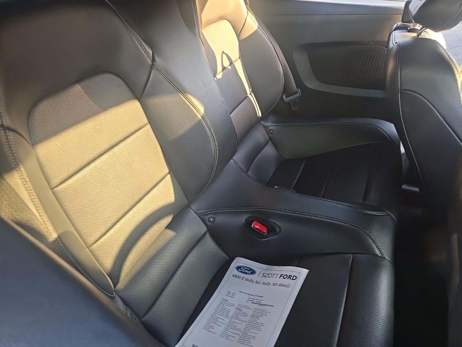 2015 Ford Mustang GT Premium RWD