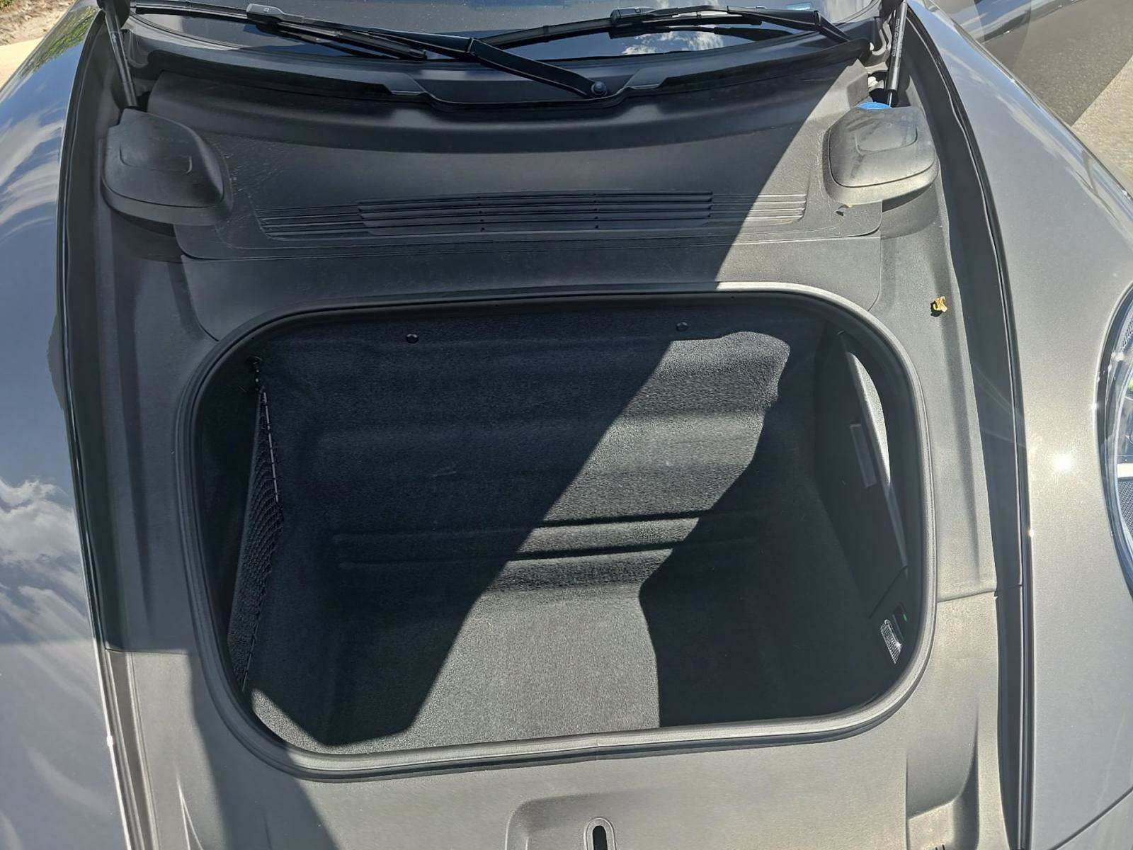 2023 Porsche 911 Carrera RWD