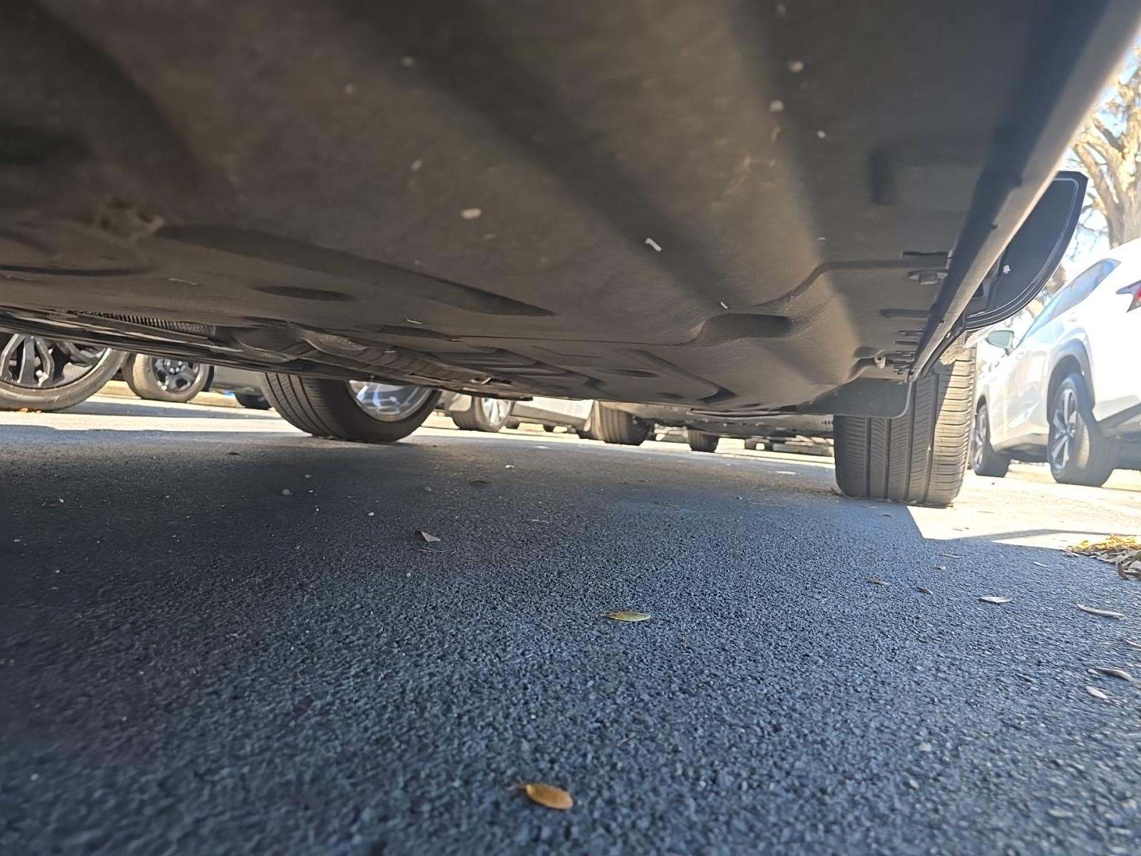 2025 Land Rover Range Rover SE LWB AWD