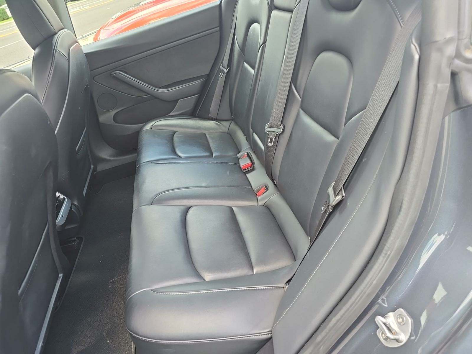 2022 Tesla Model 3 Long Range AWD