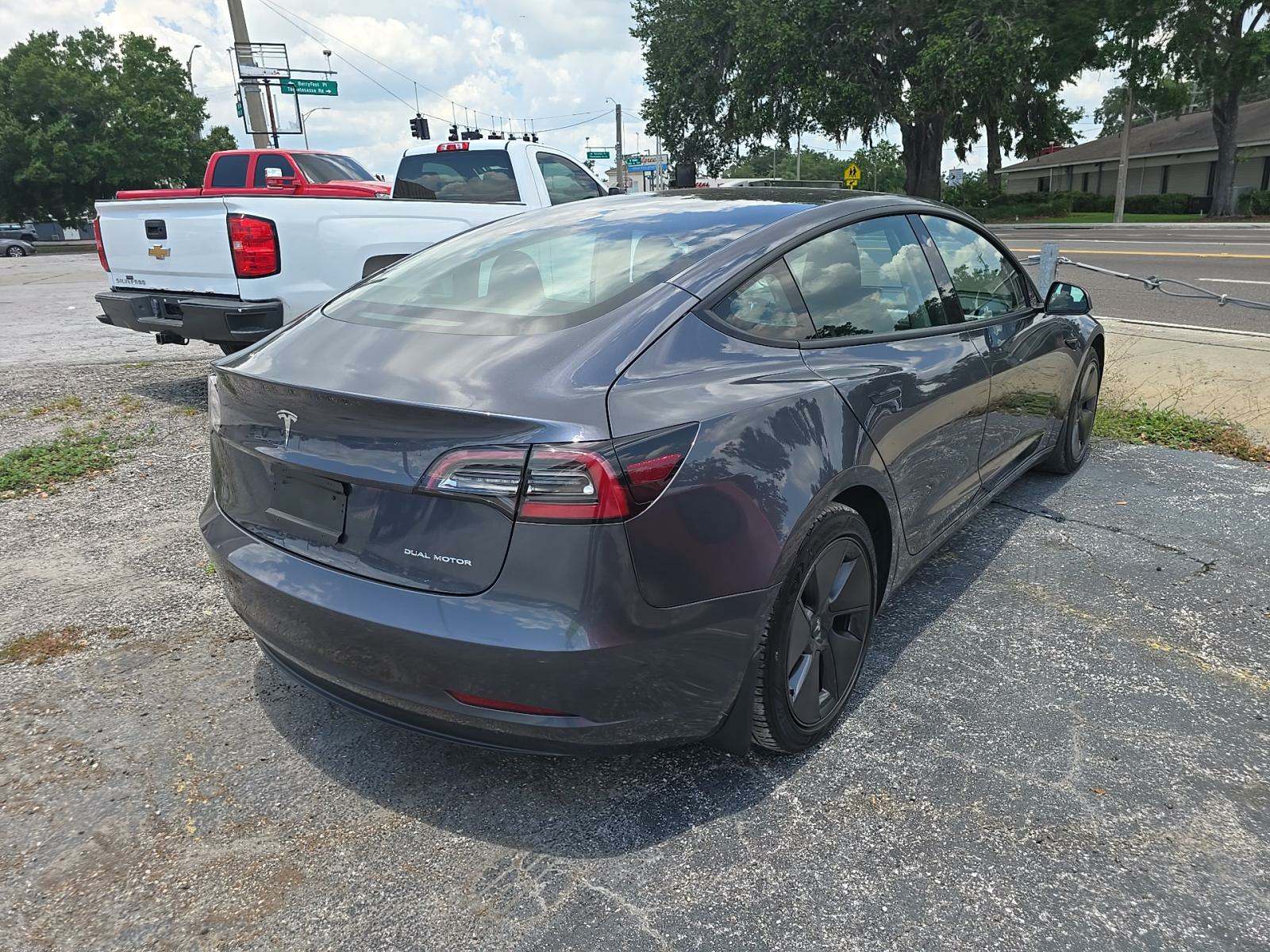 2022 Tesla Model 3 Long Range AWD