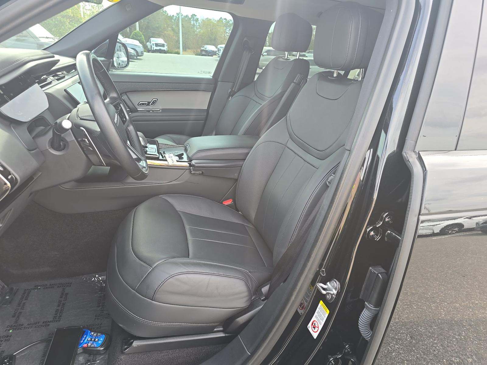 2024 Land Rover Range Rover Sport SE AWD