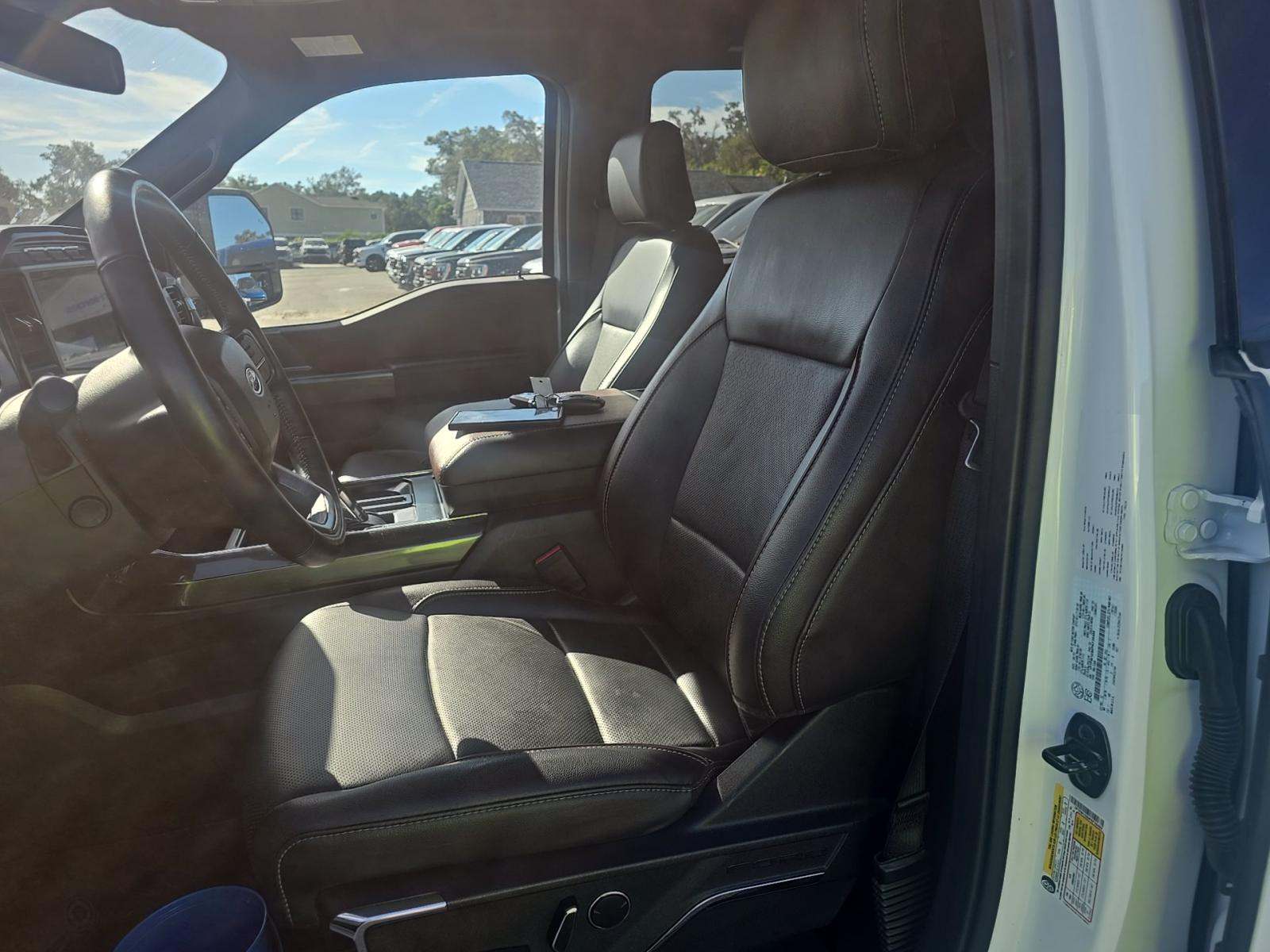 2023 Ford F-150 Lariat AWD