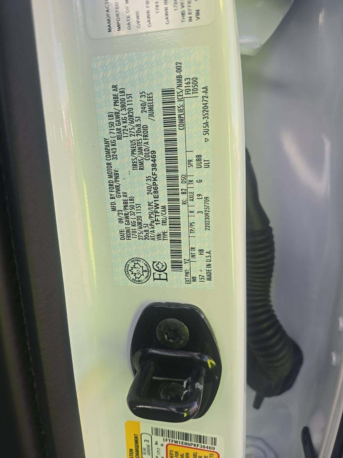 2023 Ford F-150 Lariat AWD