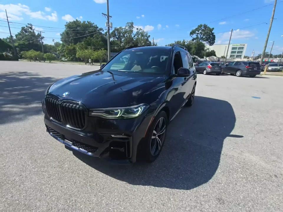 2020 BMW X7 M50i AWD