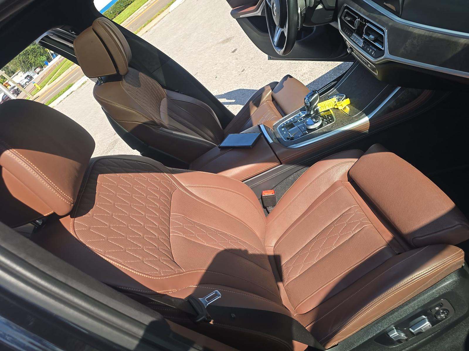 2020 BMW X7 M50i AWD