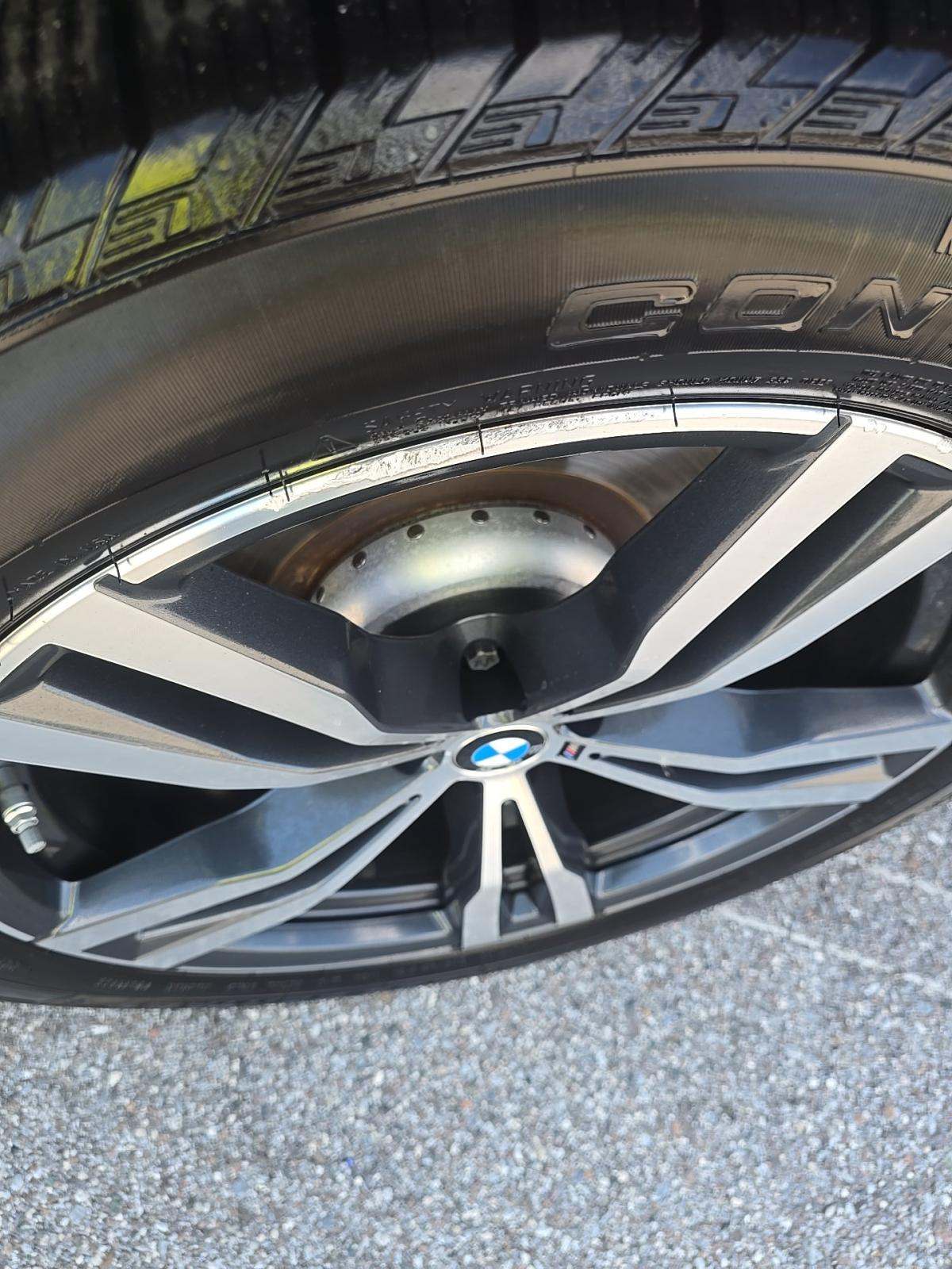 2020 BMW X7 M50i AWD