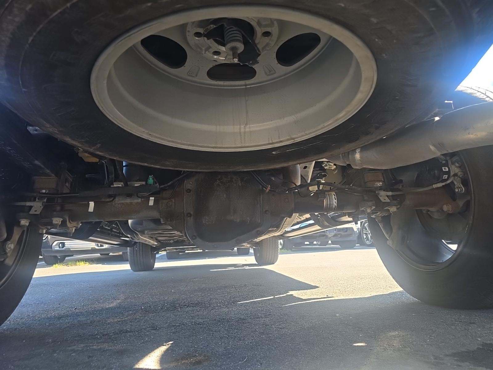 2023 Ford F-150 Lariat AWD