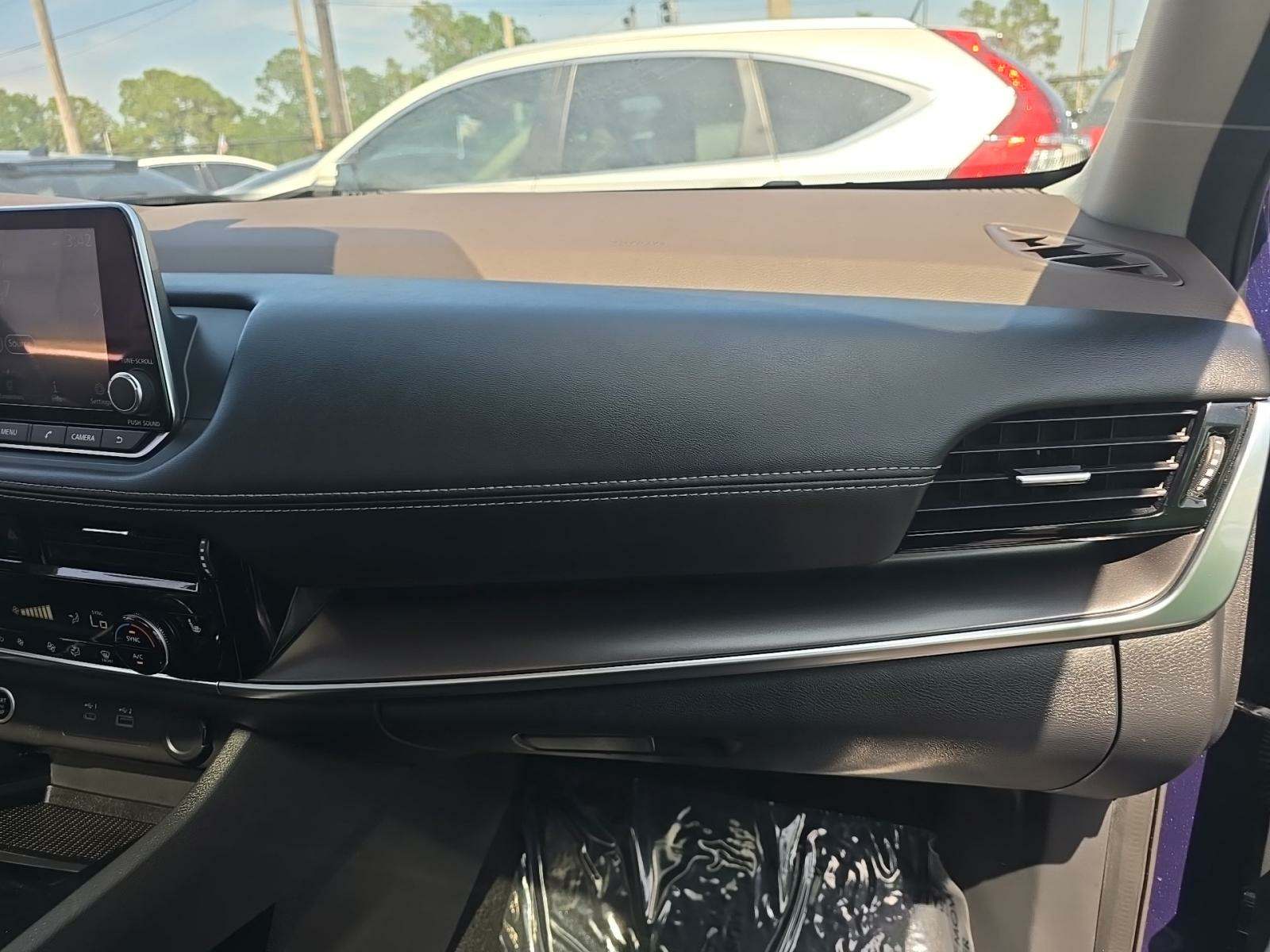 2022 Nissan Rogue SV FWD