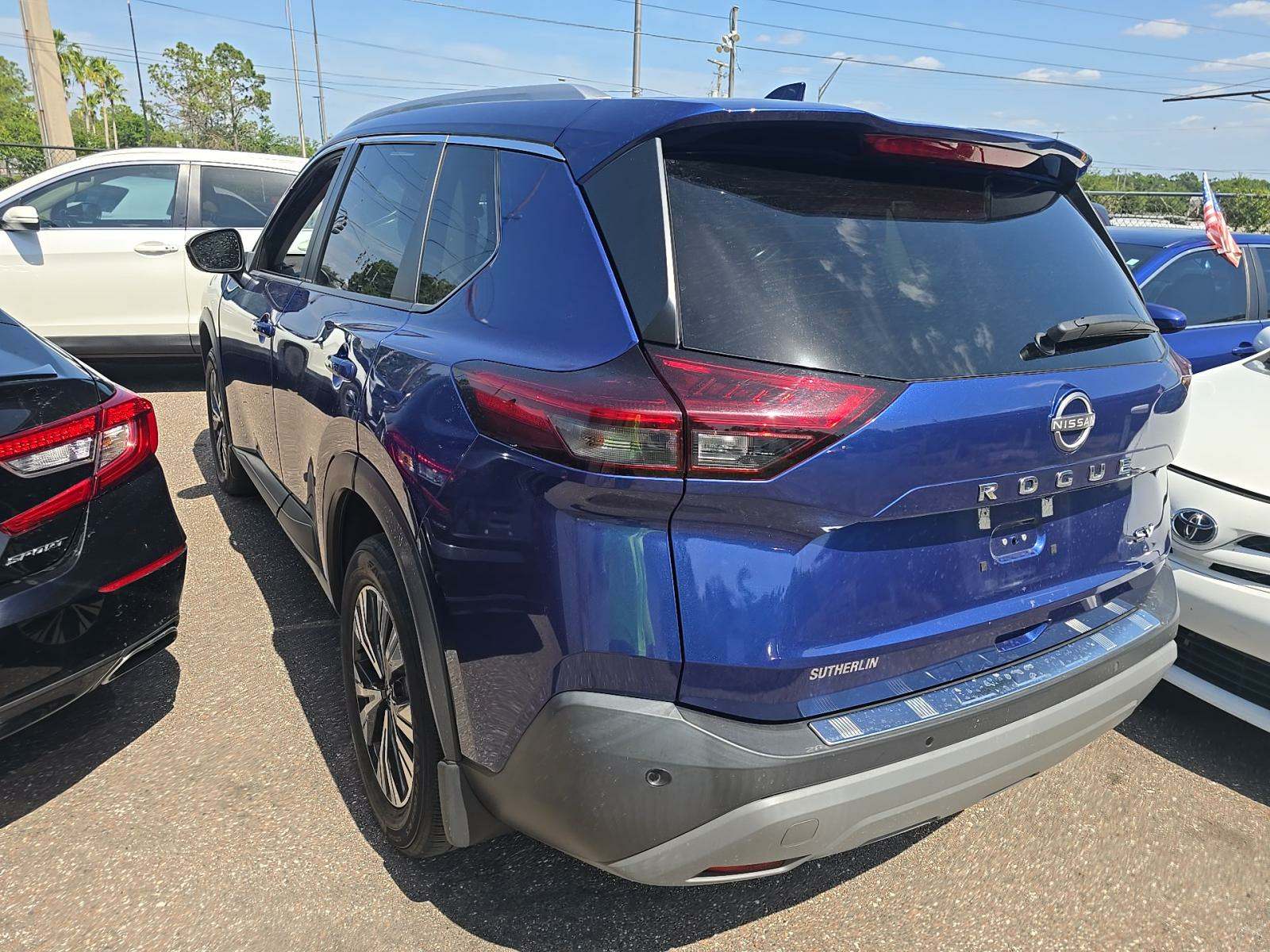 2022 Nissan Rogue SV FWD