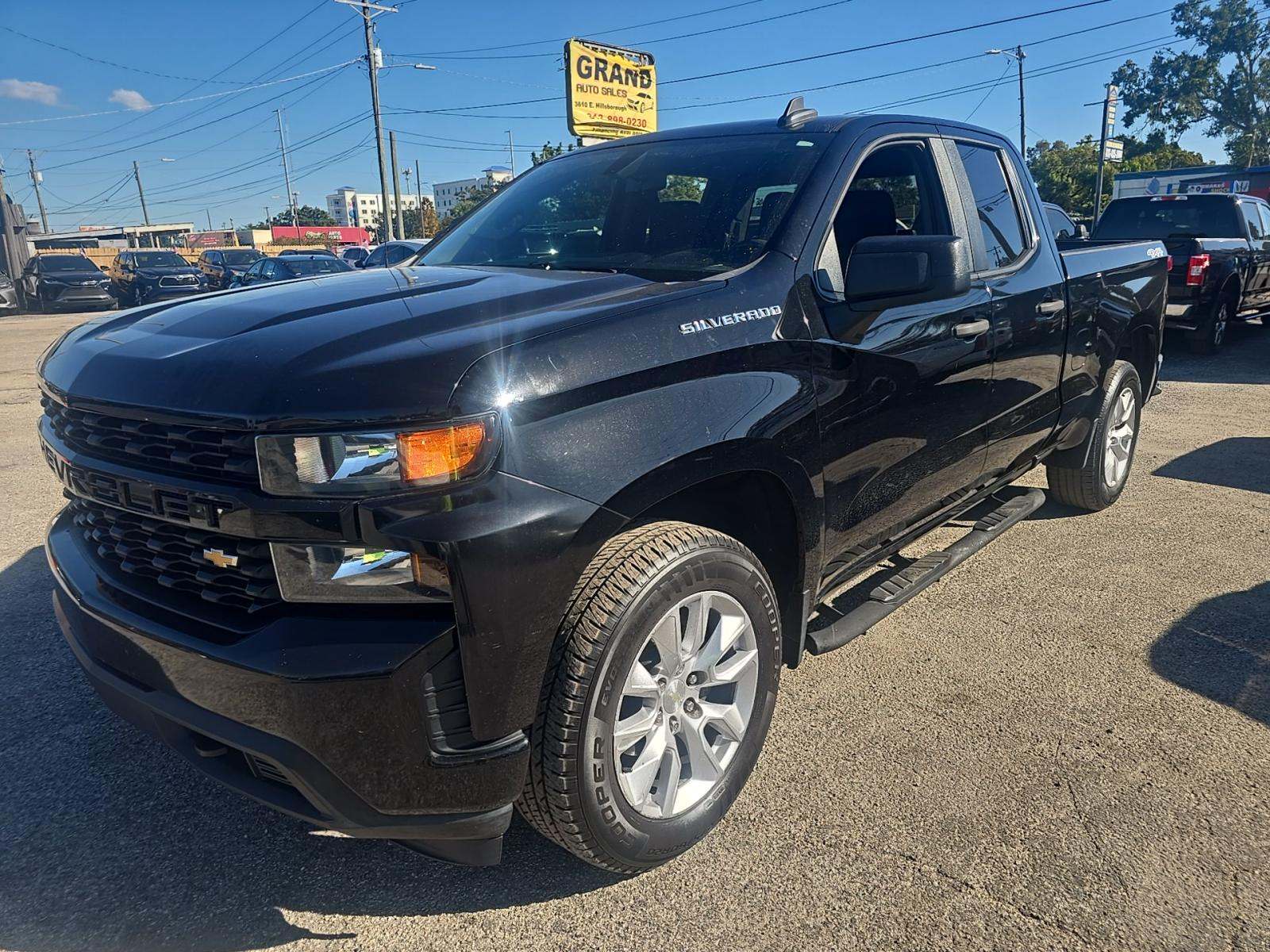 2020 Chevrolet Silverado 1500 Custom AWD