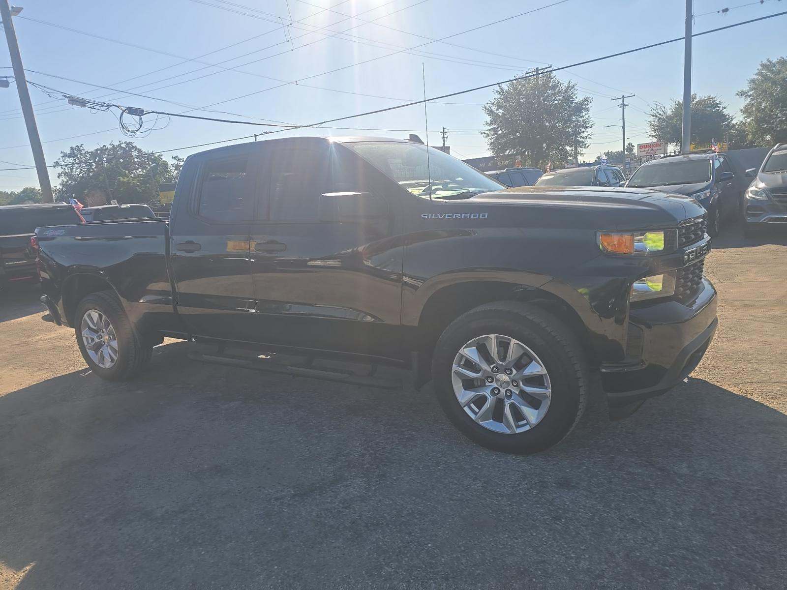 2020 Chevrolet Silverado 1500 Custom AWD