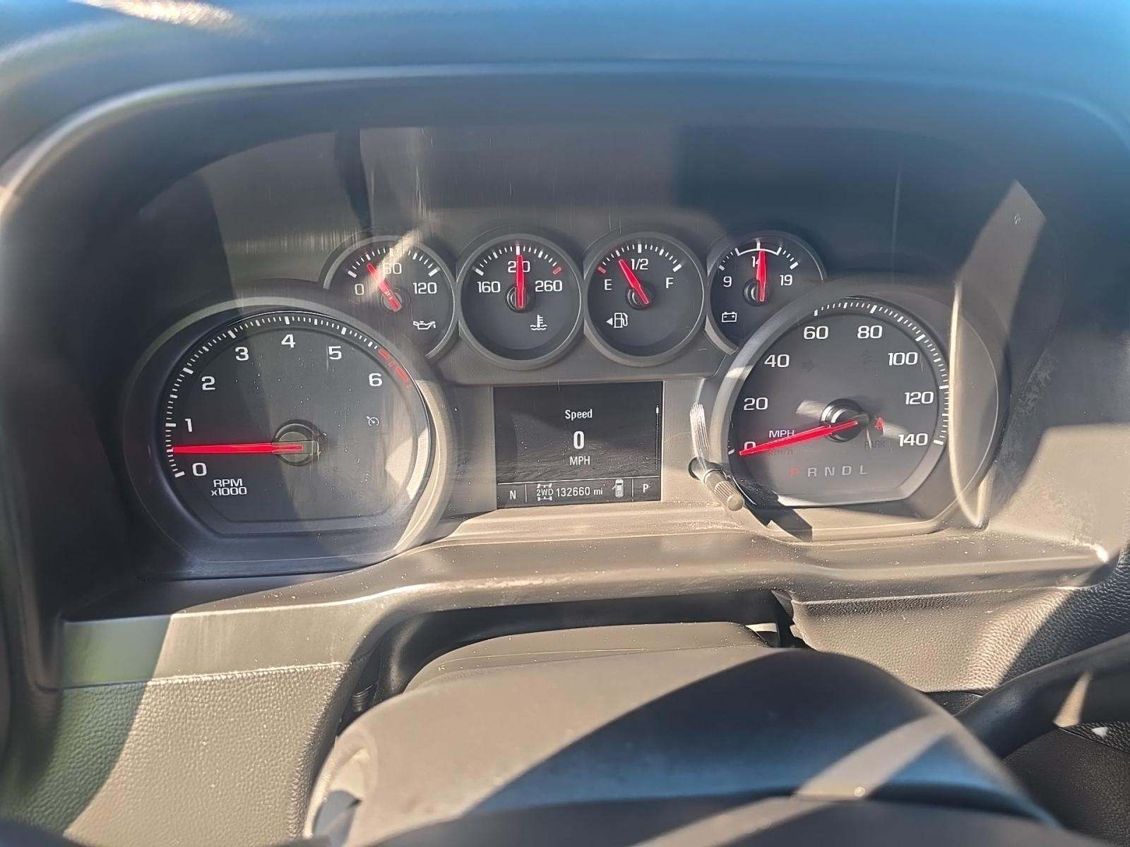 2020 Chevrolet Silverado 1500 Custom AWD