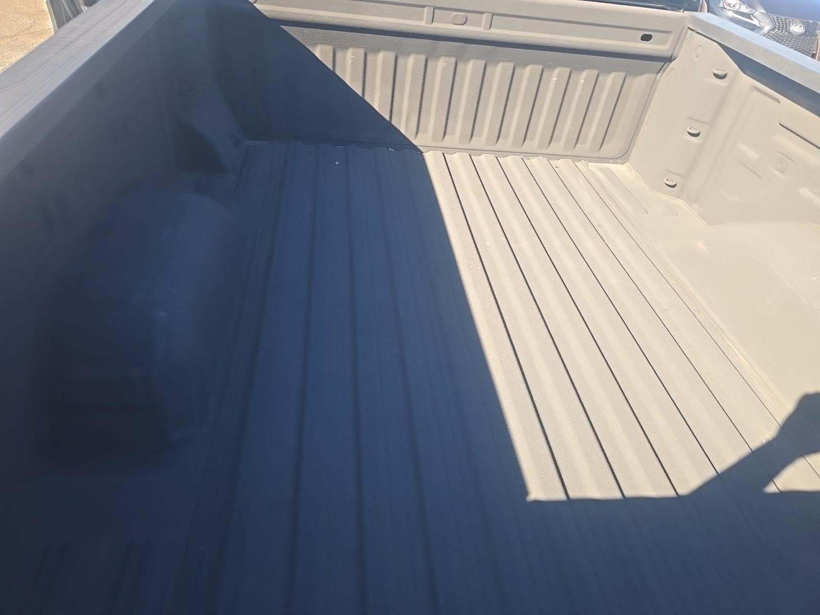 2020 Chevrolet Silverado 1500 Custom AWD