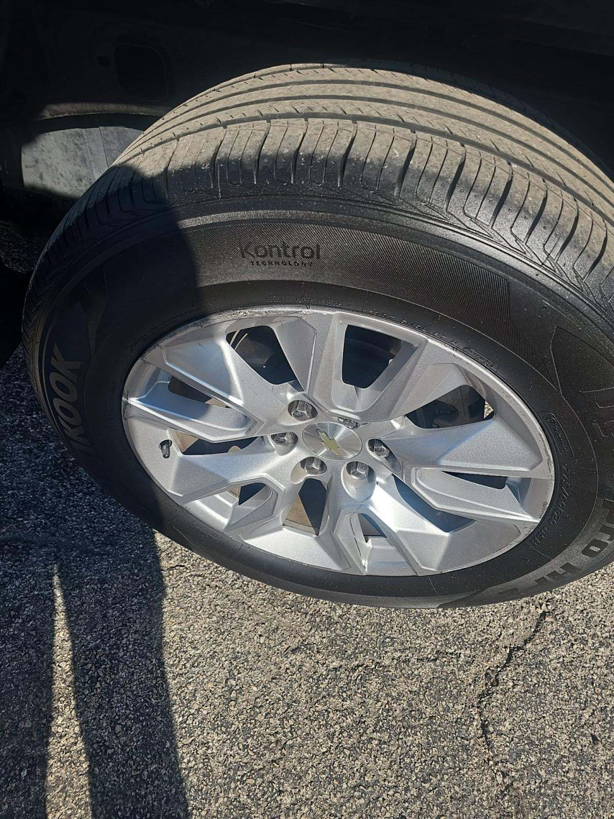 2020 Chevrolet Silverado 1500 Custom AWD