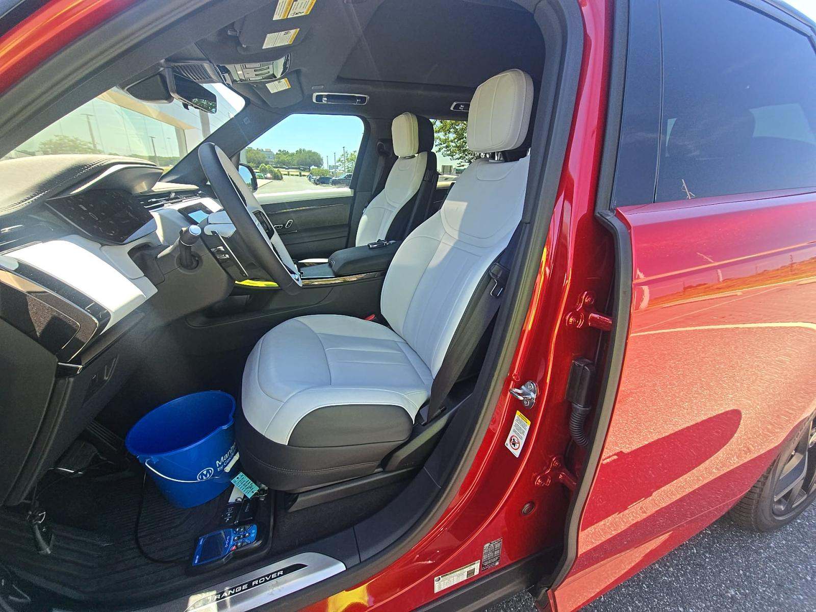 2025 Land Rover Range Rover Sport Dynamic SE AWD