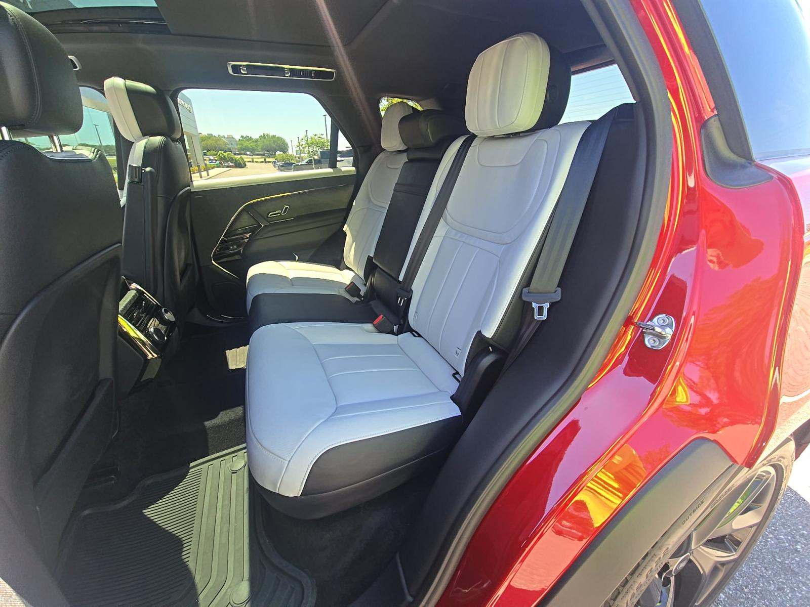 2025 Land Rover Range Rover Sport Dynamic SE AWD