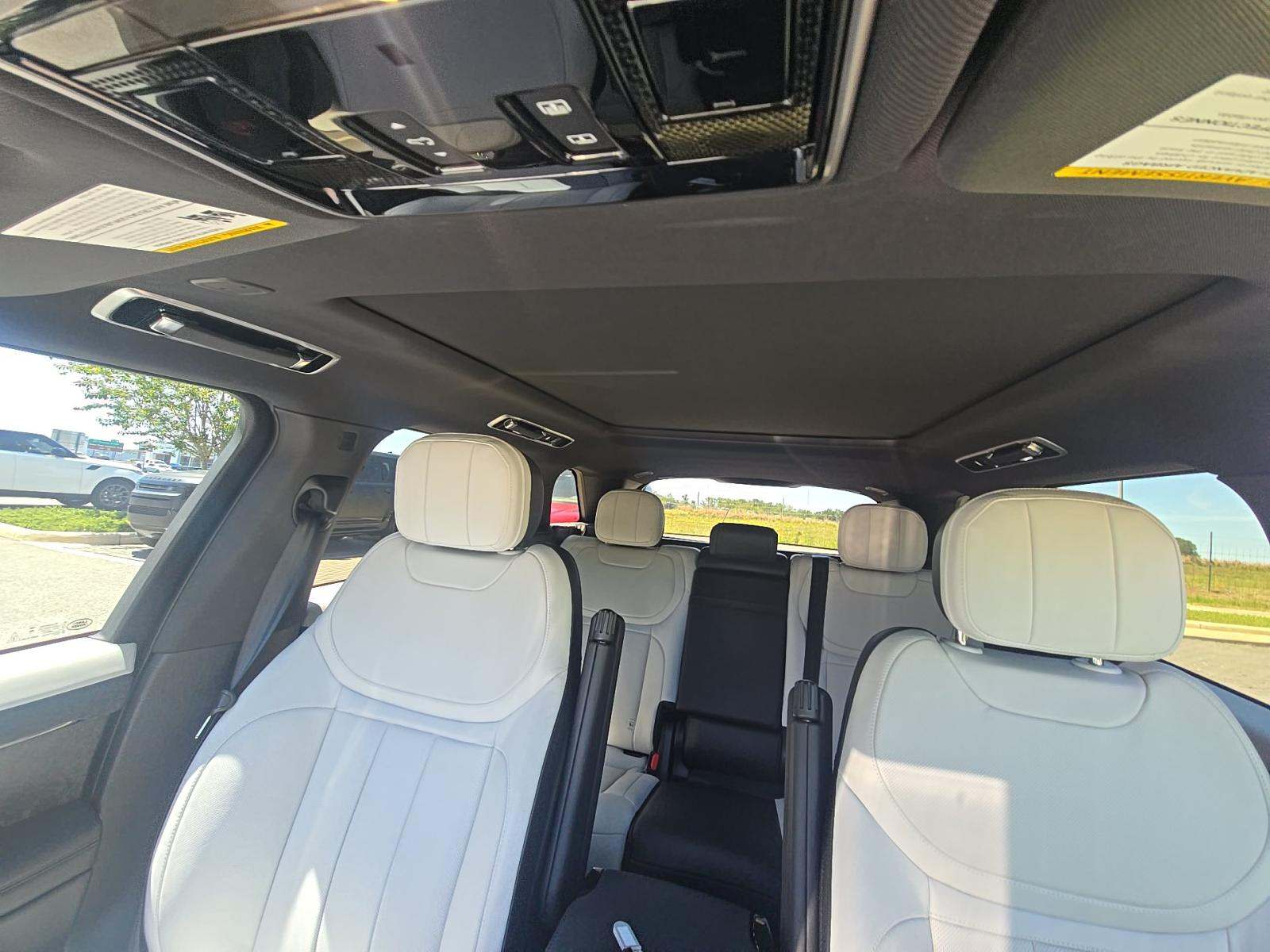 2025 Land Rover Range Rover Sport Dynamic SE AWD