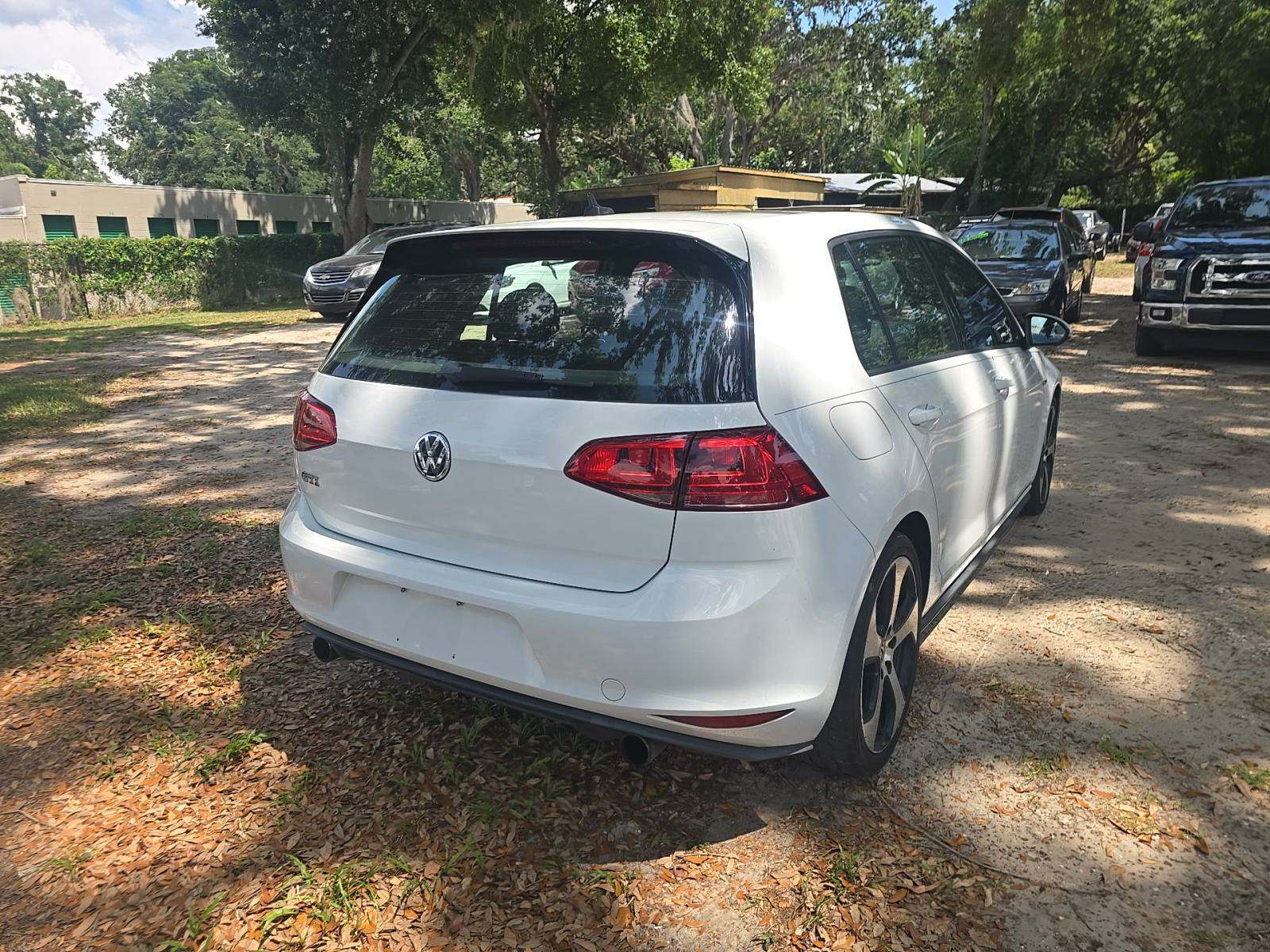 2015 Volkswagen Golf GTI 2.0T SE FWD
