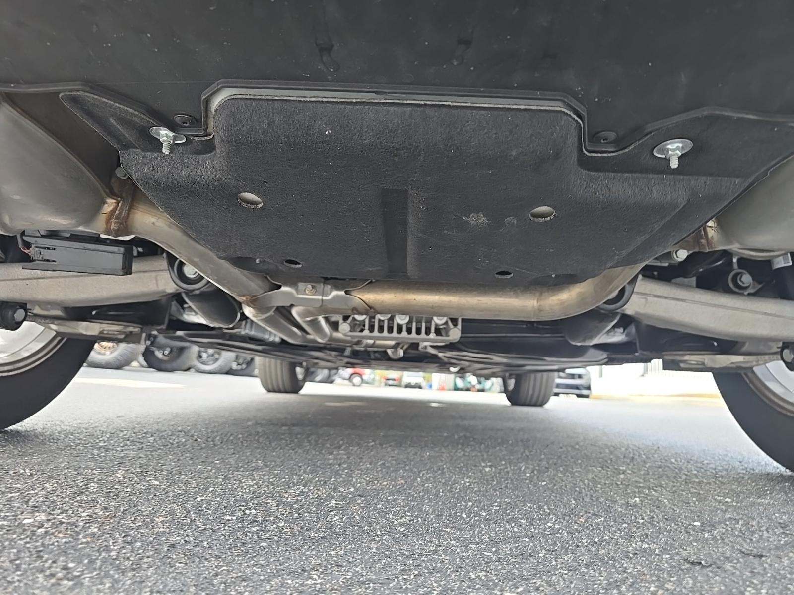 2021 Porsche Macan Base AWD