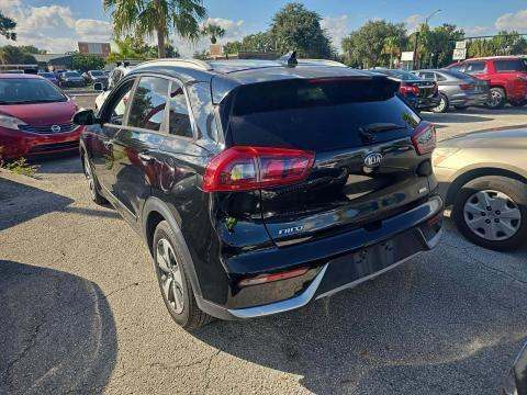 2018 Kia Niro EX FWD