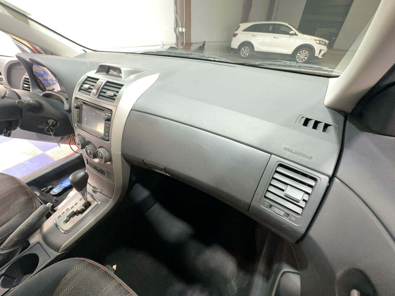 2013 Toyota Corolla S Special Edition FWD